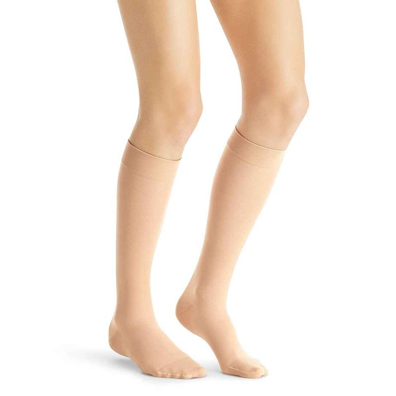 1-medias-de-compresion-ultrasheer-rodilla-20-30-beige